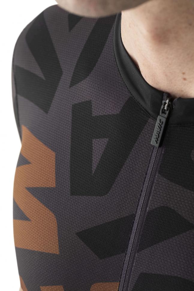 Джерси Mavic Aksium Graphic кор рукав мужское bronze carbon 2XL