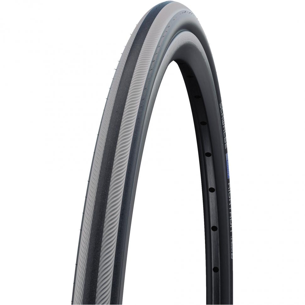 Покрышка 24x1.00 (25-540) Schwalbe RIGHTRUN K-Guard B/GRS/B-SK...
