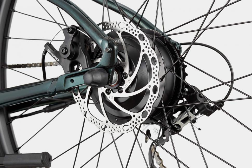 Электровелосипед 27,5" Cannondale Treadwell Neo 2 рама - L 2024 GMG