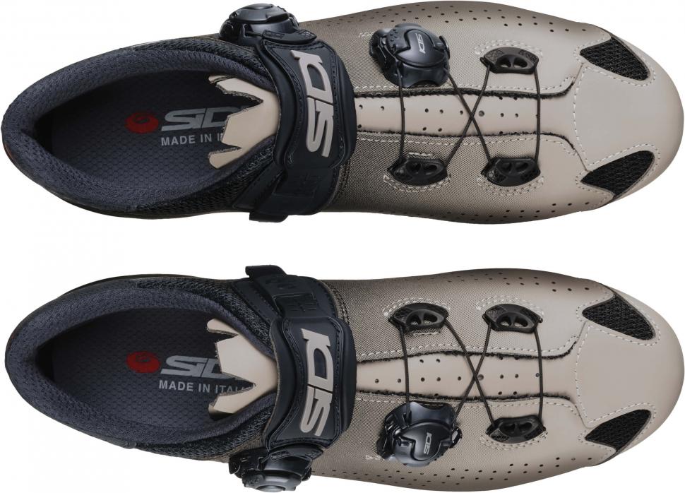 Обувь Sidi MTB Eagle 10 р.45 черно-серая Обувь Sidi MTB Eagle 10 р.45 черно-серая
