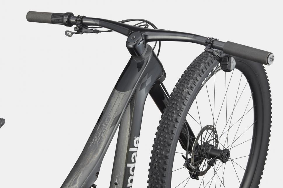 Велосипед 29" Cannondale SCALPEL Carbon 1 Lefty рама - L RAW B6 Велосипед 29" Cannondale SCALPEL Carbon 1 Lefty рама - L RAW B6