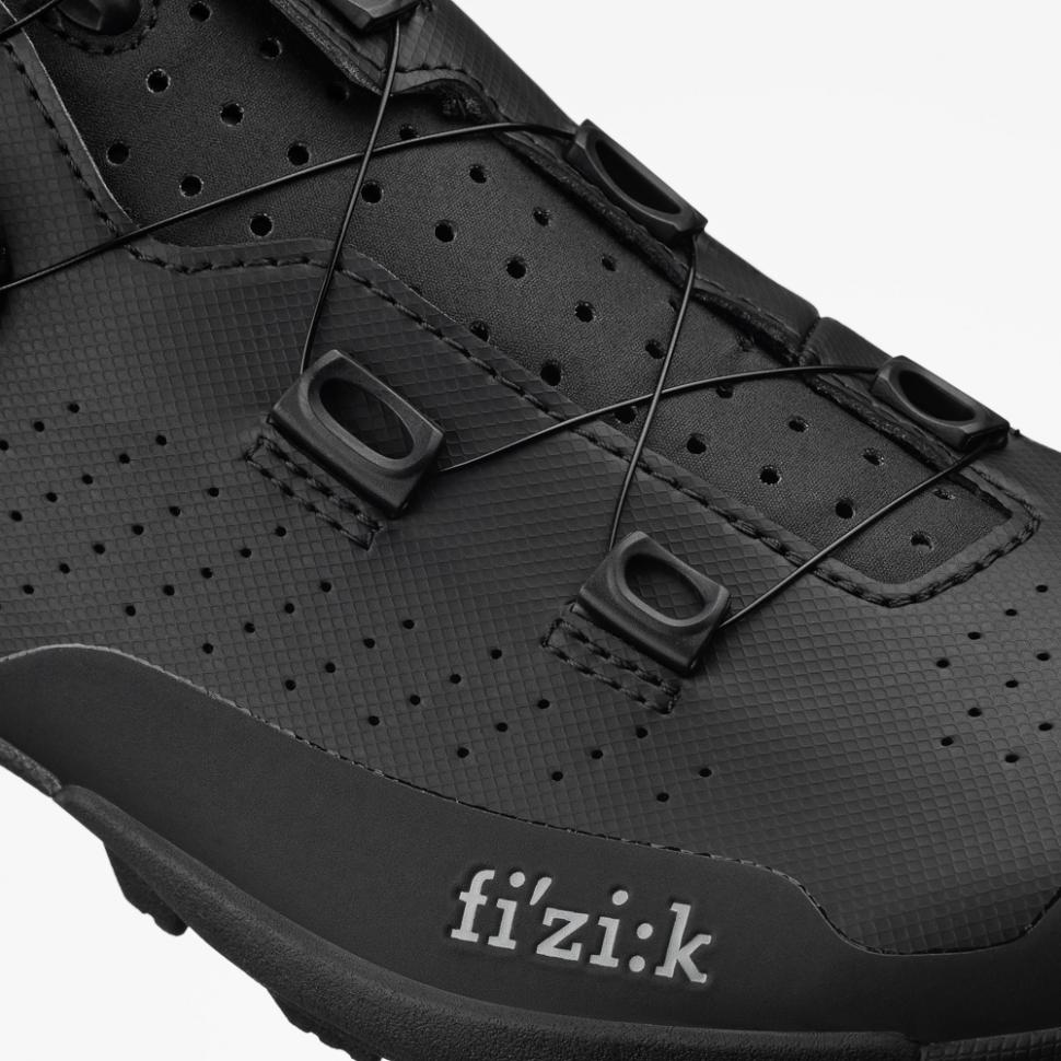 Обувь Fizik Terra Atlas размер UK 10(44,5 287мм) черные