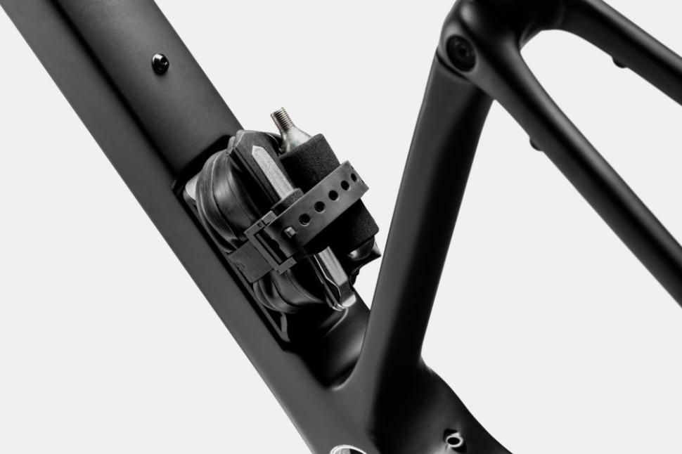Крепление ременное Cannondale StrapRack для крепления аксессуаров к раме Крепление ременное Cannondale StrapRack для крепления аксессуаров к раме