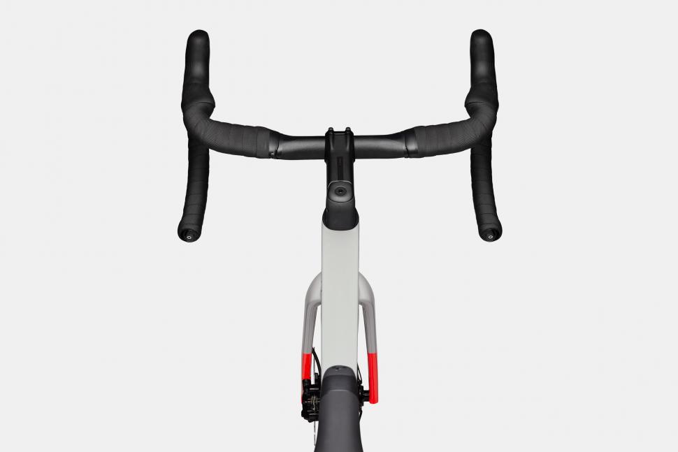 Велосипед 28" Cannondale SuperSix EVO Carbon 3 рама - 51см 2025 CHK Велосипед 28" Cannondale SuperSix EVO Carbon 3 рама - 51см 2025 CHK