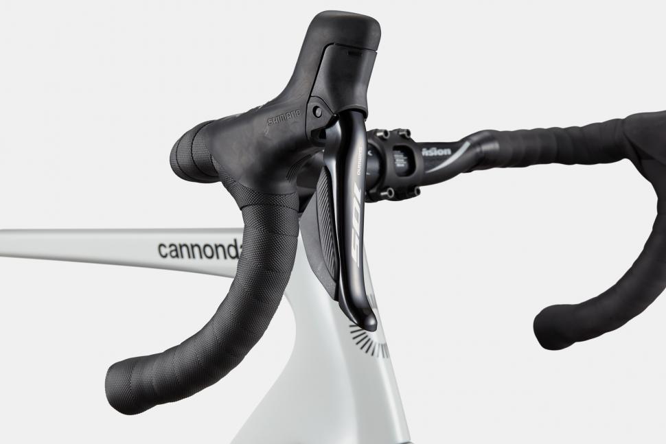 Велосипед 28" Cannondale SuperSix EVO Carbon 3 рама - 51см 2025 CHK Велосипед 28" Cannondale SuperSix EVO Carbon 3 рама - 51см 2025 CHK