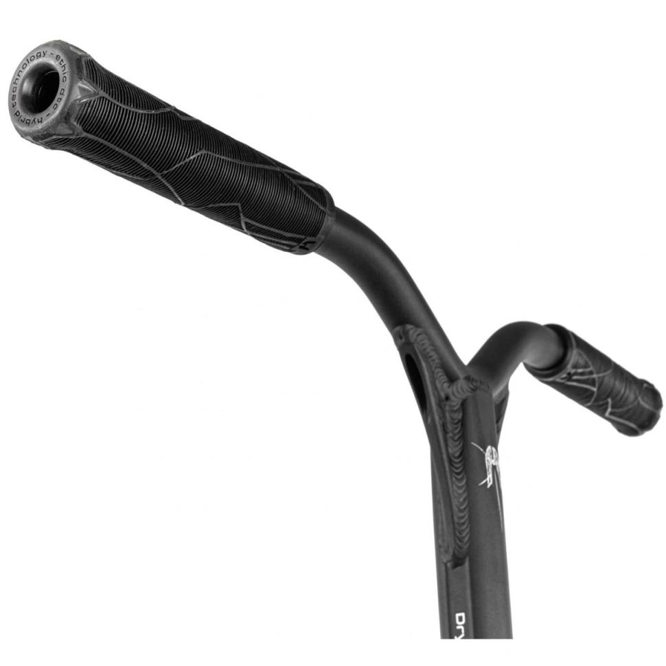 Самокат трюковый Ethic Erawan V2 Complete Pro Black M Самокат трюковый Ethic Erawan V2 Complete Pro Black M