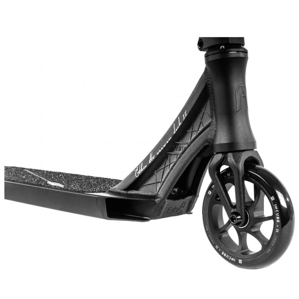 Самокат трюковый Ethic Erawan V2 Complete Pro Black M Самокат трюковый Ethic Erawan V2 Complete Pro Black M