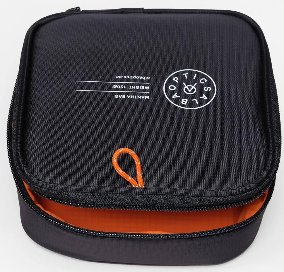 Очки Albaoptics MANTRA WHT VZUM KING