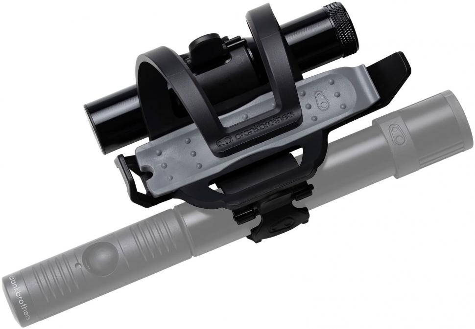Набор инструмента Crankbrothers TOOL S.O.S. BC18 BOTTLE CAGE KIT