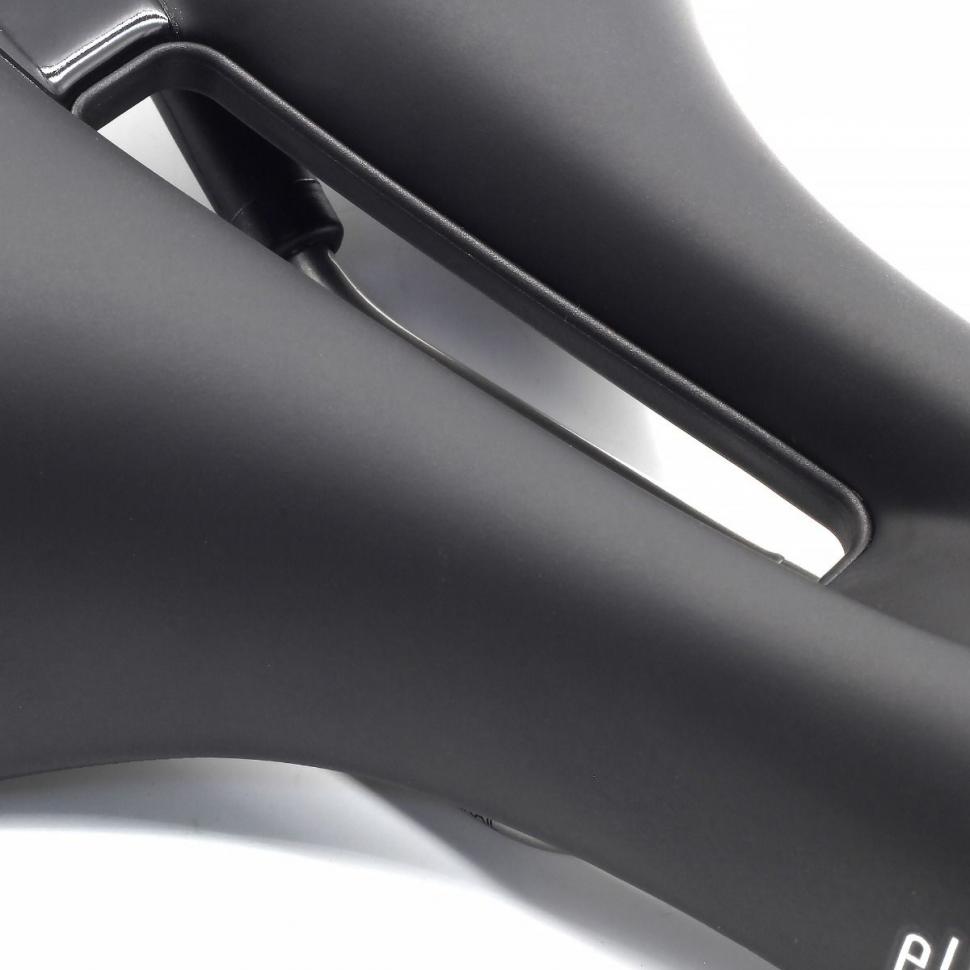 Седло Selle Royal Ellipse Athletic 81B5UR0A09320 Седло Selle Royal Ellipse Athletic 81B5UR0A09320