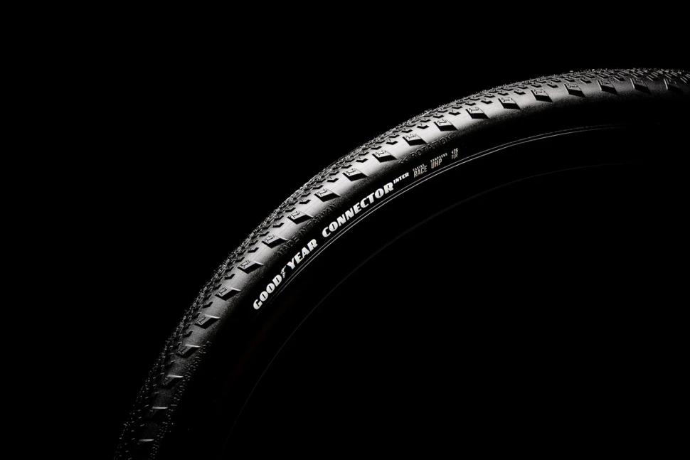 Покрышка 700x45 (45-622) GoodYear Connector Inter, Race, Dynamic:UHP, Folding, Black Покрышка 700x45 (45-622) GoodYear Connector Inter, Race, Dynamic:UHP, Folding, Black