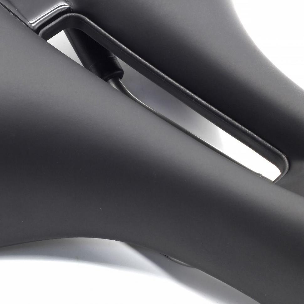 Седло Selle Royal Ellipse Relaxed 81B7UE0A09321 Седло Selle Royal Ellipse Relaxed 81B7UE0A09321