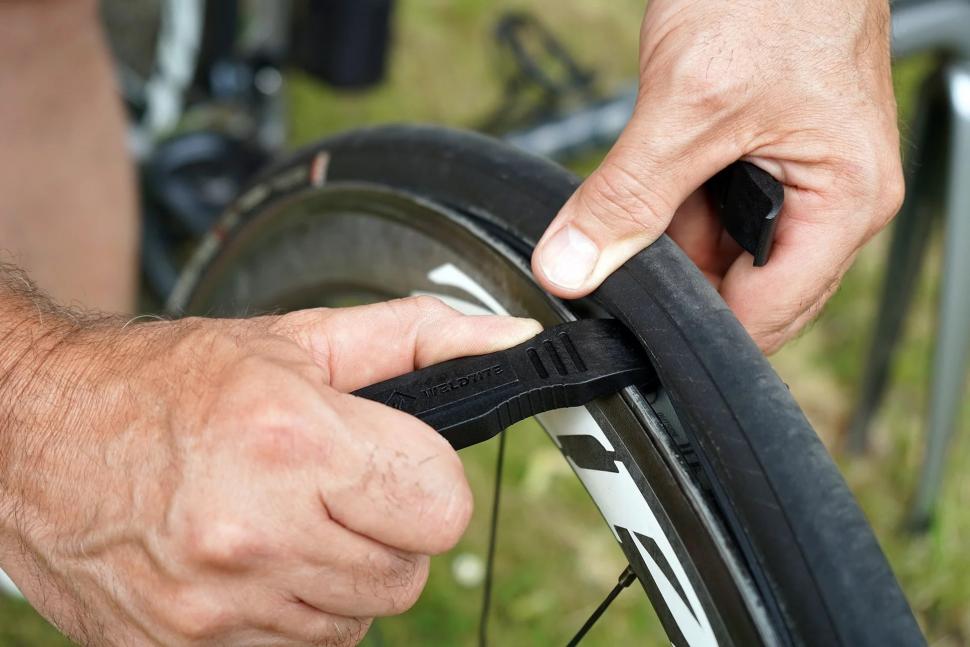 Лопатка бортировочная Weldtite 06026 TYRE LEVERS 2.0 (2шт)