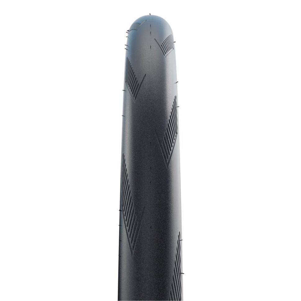 Покрышка 700x25C (25-622) SCHWALBE ONE PLUS Perf, SmartGuard, TwinSkin B/B+RT HS462B ADDIX 67EPI Покрышка 700x25C (25-622) SCHWALBE ONE PLUS Perf, SmartGuard, TwinSkin B/B+RT HS462B ADDIX 67EPI
