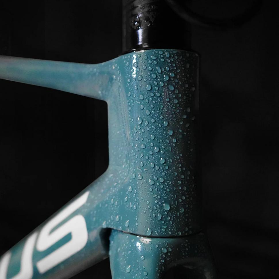 Полироль для велосипеда Weldtite 03103 Rapid Ceramic Shield, 250мл Полироль для велосипеда Weldtite 03103 Rapid Ceramic Shield, 250мл