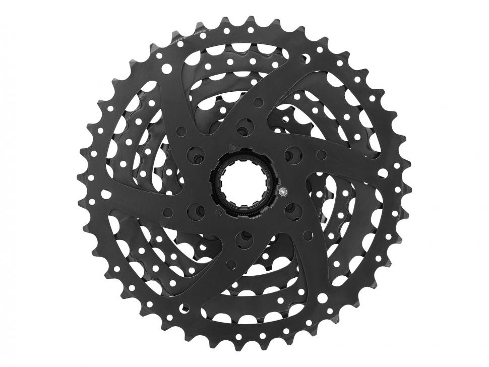 Кассета 8-k 11-40T SUN RACE M680 MTB, ED Black