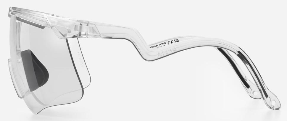 Очки Albaoptics DELTA Crystal Glossy VZUM F-Lens Classic фотохромные Очки Albaoptics DELTA Crystal Glossy VZUM F-Lens Classic фотохромные