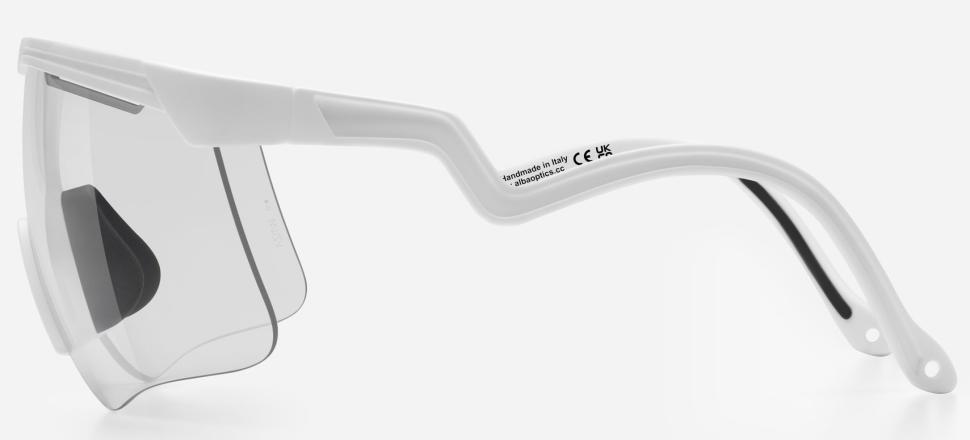 Очки Albaoptics DELTA White VZUM F-Lens Classic фотохромные Очки Albaoptics DELTA White VZUM F-Lens Classic фотохромные